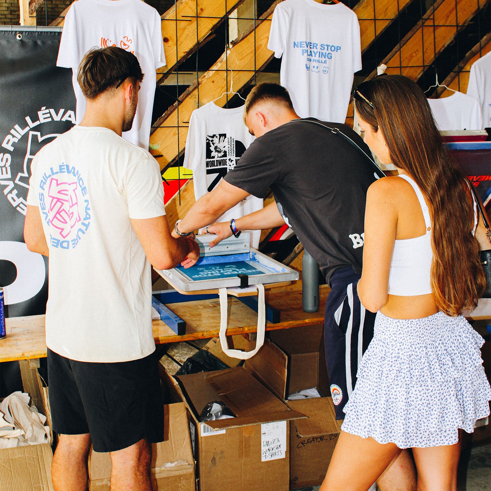 Siebdruck Kurs Teilnehmer drucken Motiv