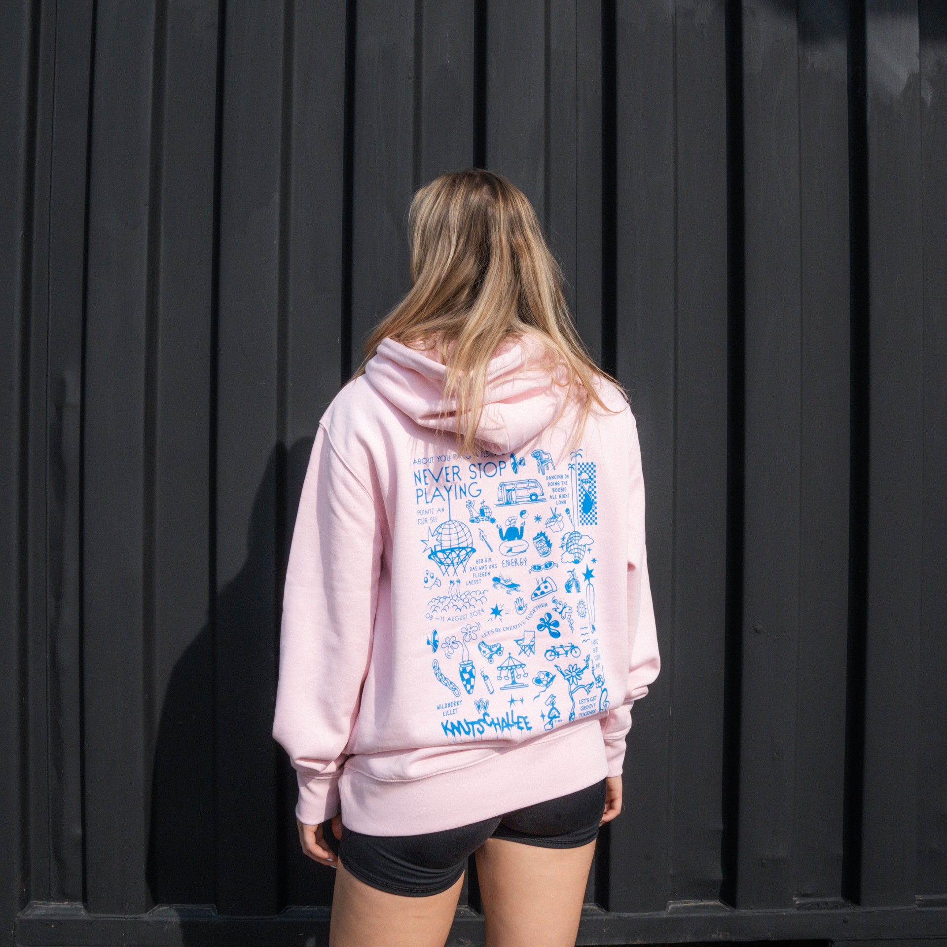 Festival Merch Hoodie About You Pangea Festival Pink - Backprint Fit