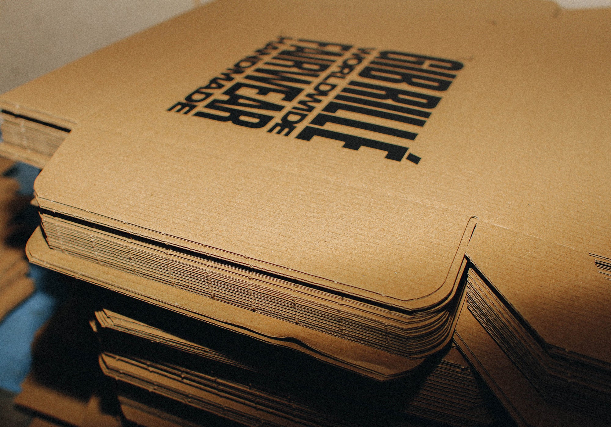 Versandverpackung von Gib Rillé