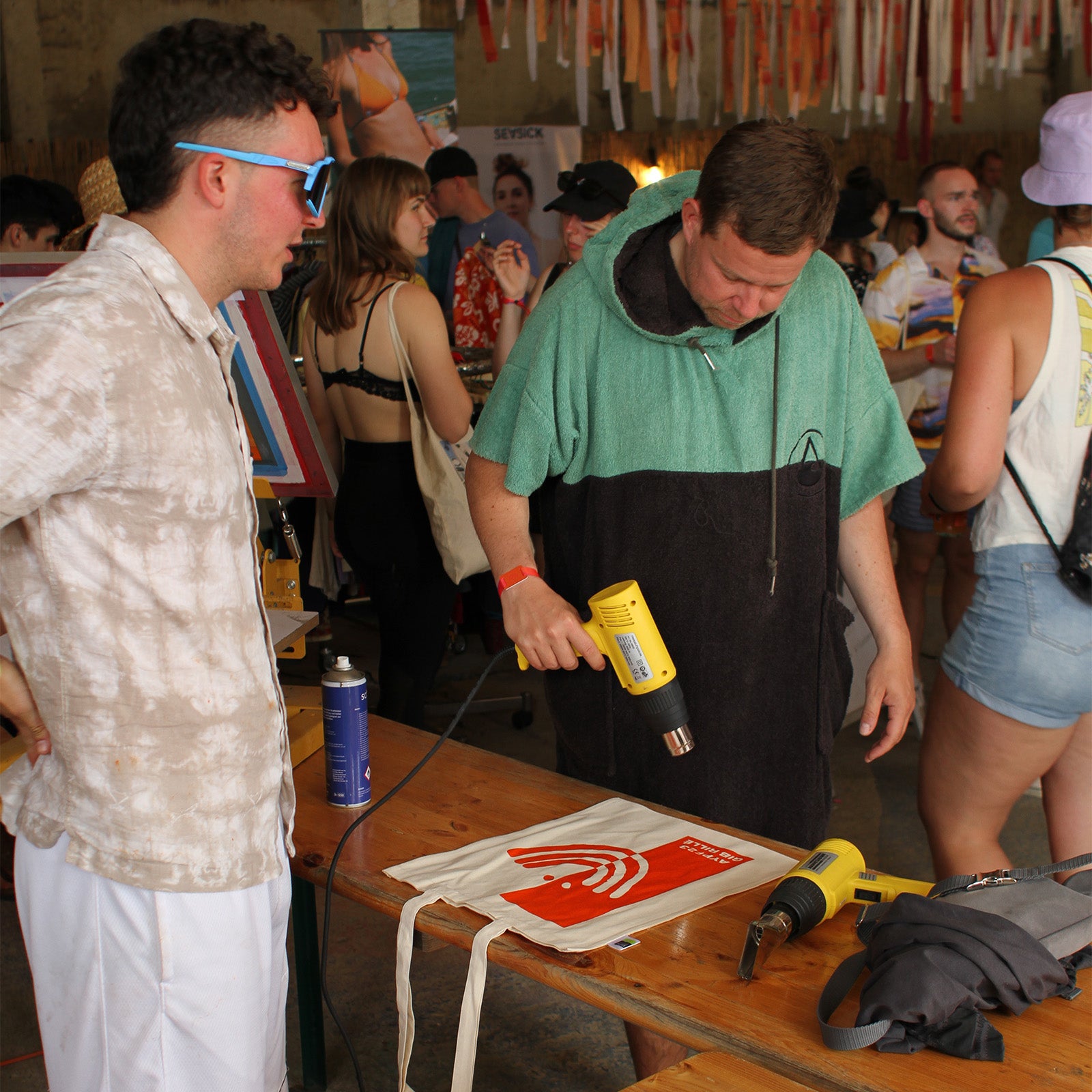 Siebdruck Workshop Beutel auf Festival