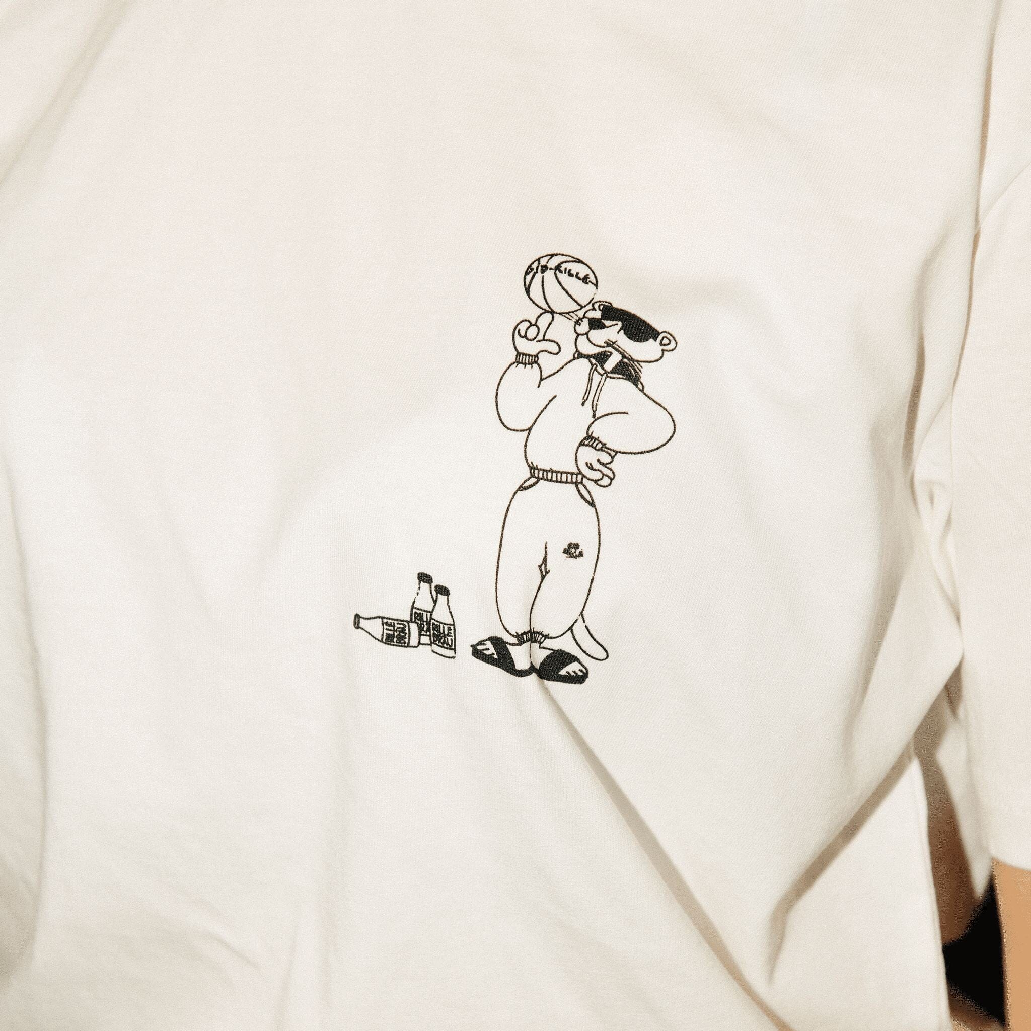 Gib Rillé Pink Panther Graphic T-Shirt Heavyweight Fairtrade Nachhaltigbedruck aus Lüneburg Siebdruck Streetwear Deutschland Fairtrade Basic T-Shirt Oversized T-Shirt White T-Shirt