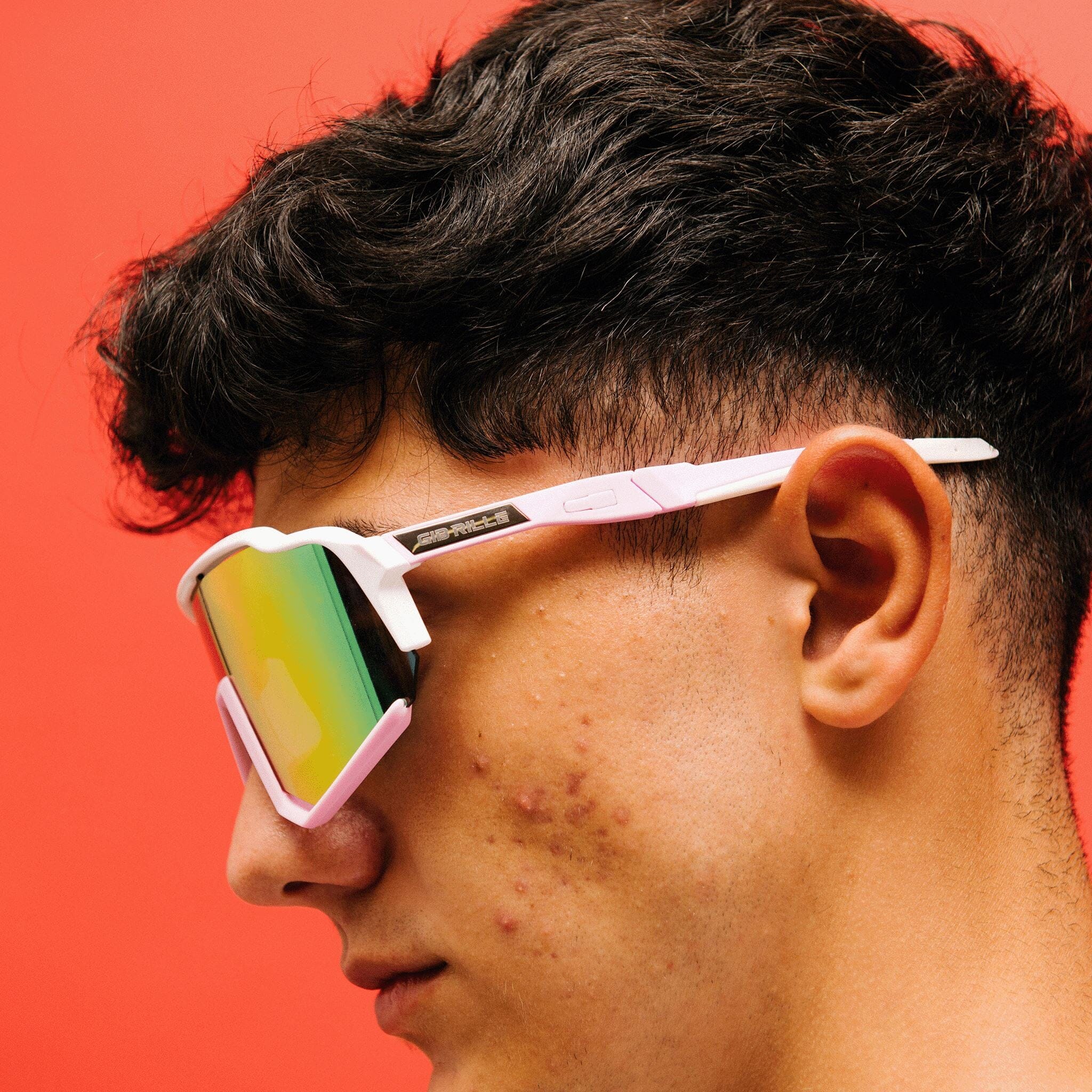 gib.rille-sonnenbrille-future-glasses-schnelle-brille-techno-brille-fahrradsonnebrille Sonnenbrille mit verlaufenden Gläsern - Sonnenbrille mit verspiegelten Gläsern, Sonnenbrille mit farbigen Gläsern Rennrad Brille