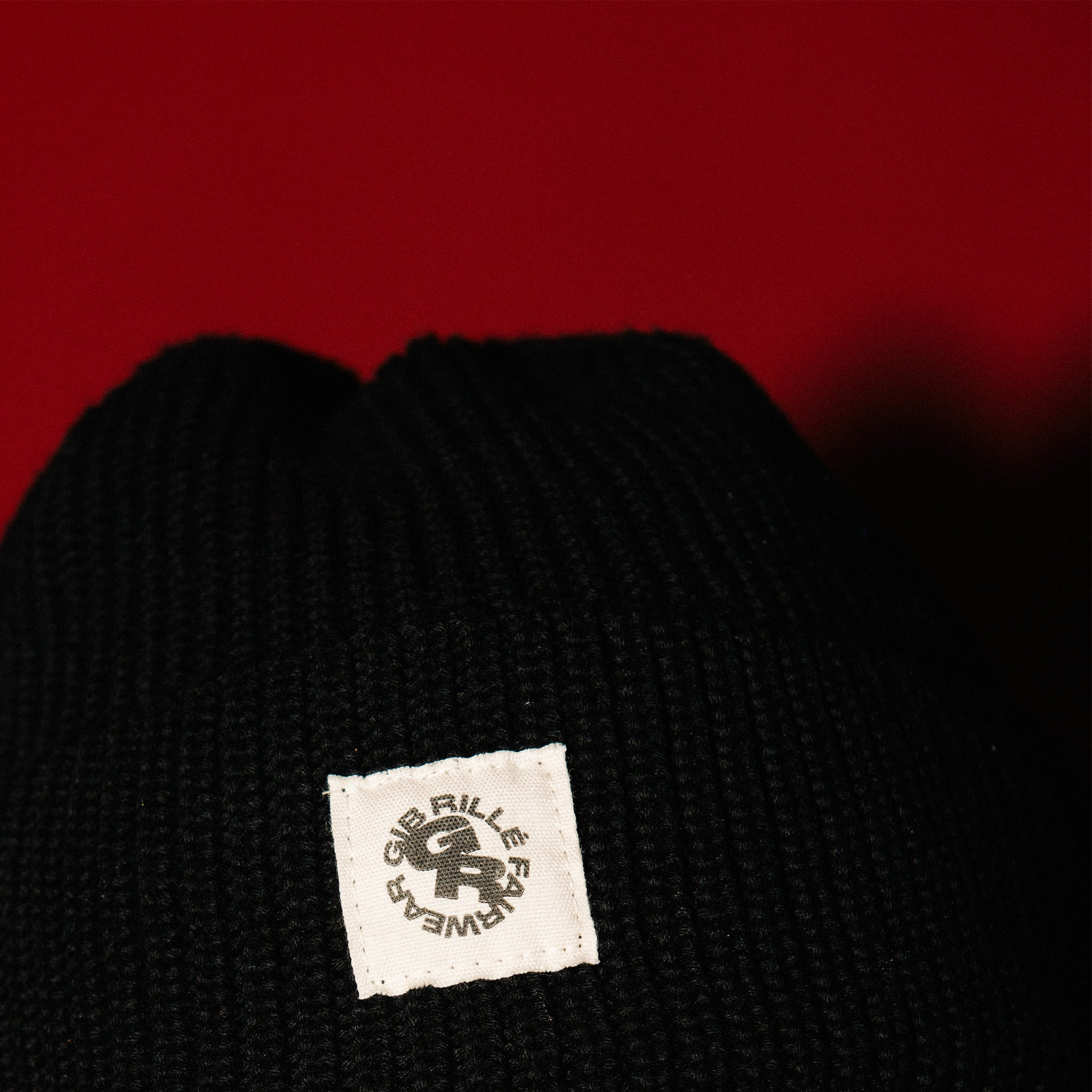 Gib Rillé 100% Baumwoll Mütze gewebt in Norddeutschlannd Fairtrade Gots zertifiziert - Black - Detail  Ansicht