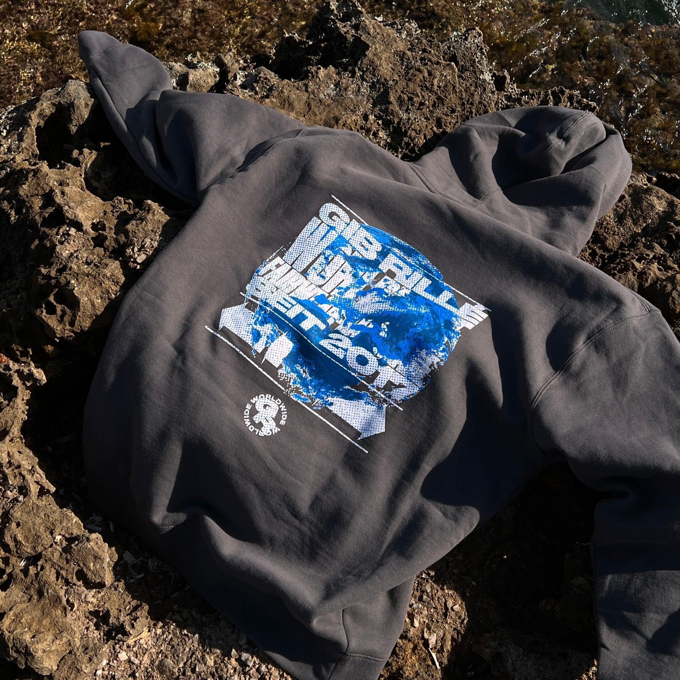 gib-rille-blue-world-hoodie-lifestyle