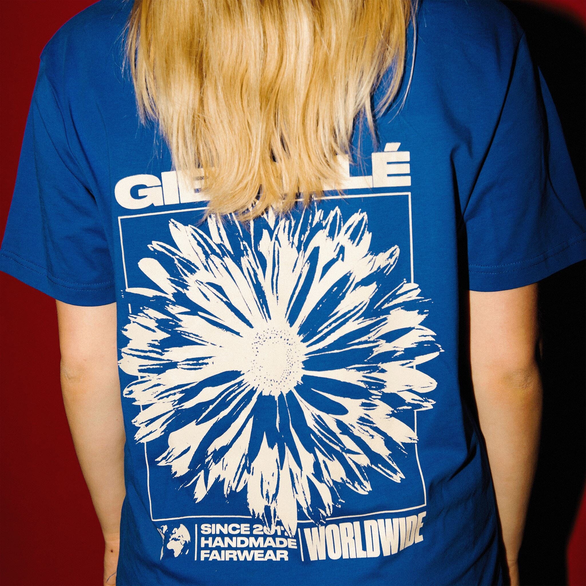 Box Flower T-Shirt Blue T-Shirt Gib Rillé 