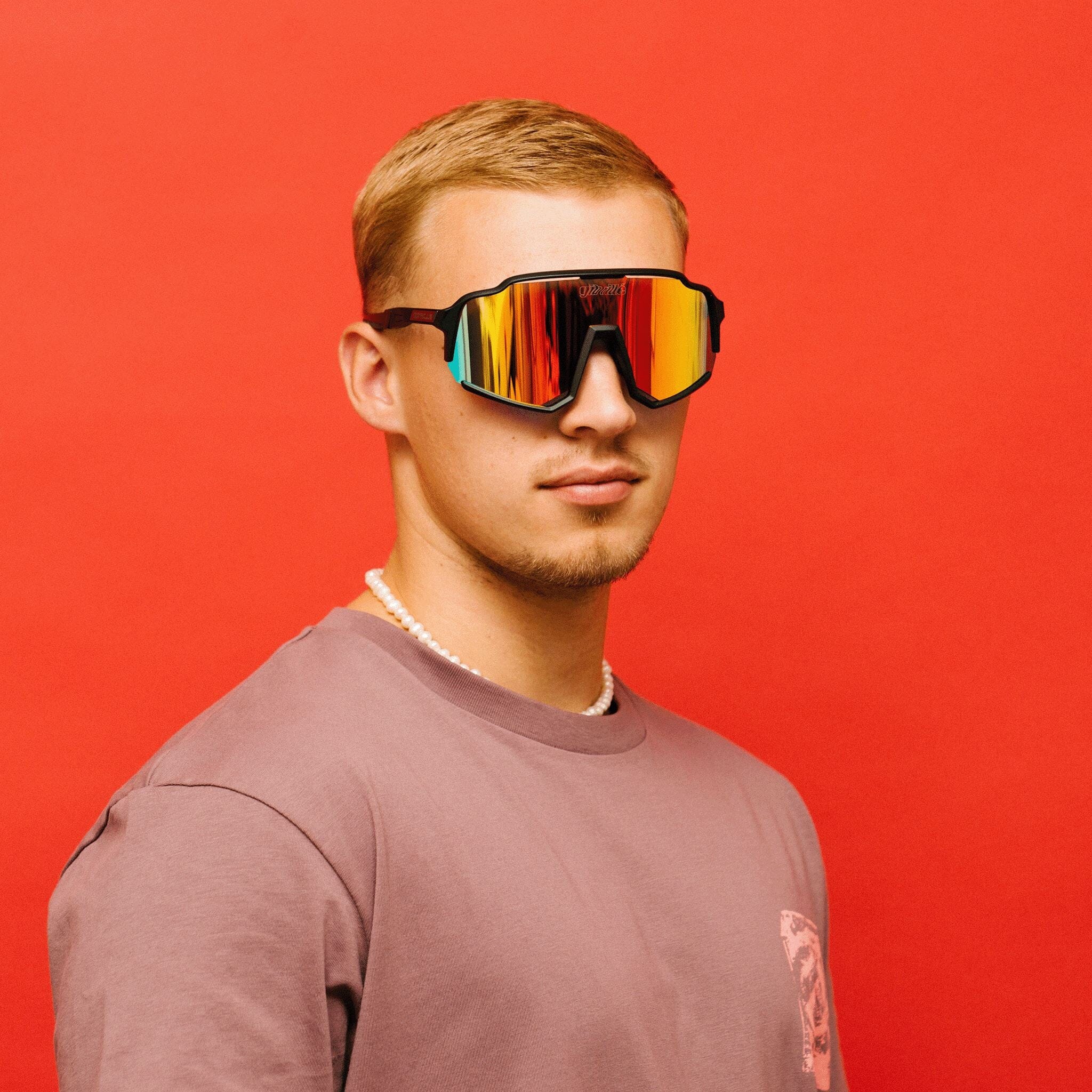 gib.rille-sonnenbrille-future-glasses-schnelle-brille-techno-brille-fahrradsonnebrille Sonnenbrille mit verlaufenden Gläsern - Sonnenbrille mit verspiegelten Gläsern, Sonnenbrille mit farbigen Gläsern